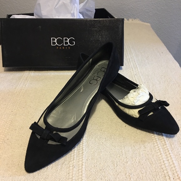 BCBG Black suede flats, NIB - Picture 3 of 5